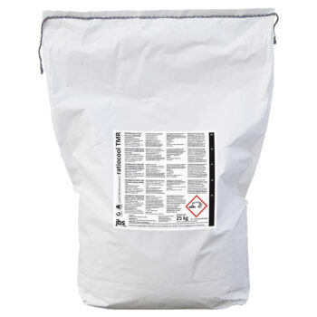 Nahaufnahme eines weißen 25 kg Sacks des Futtermittels Ratiocool TMR